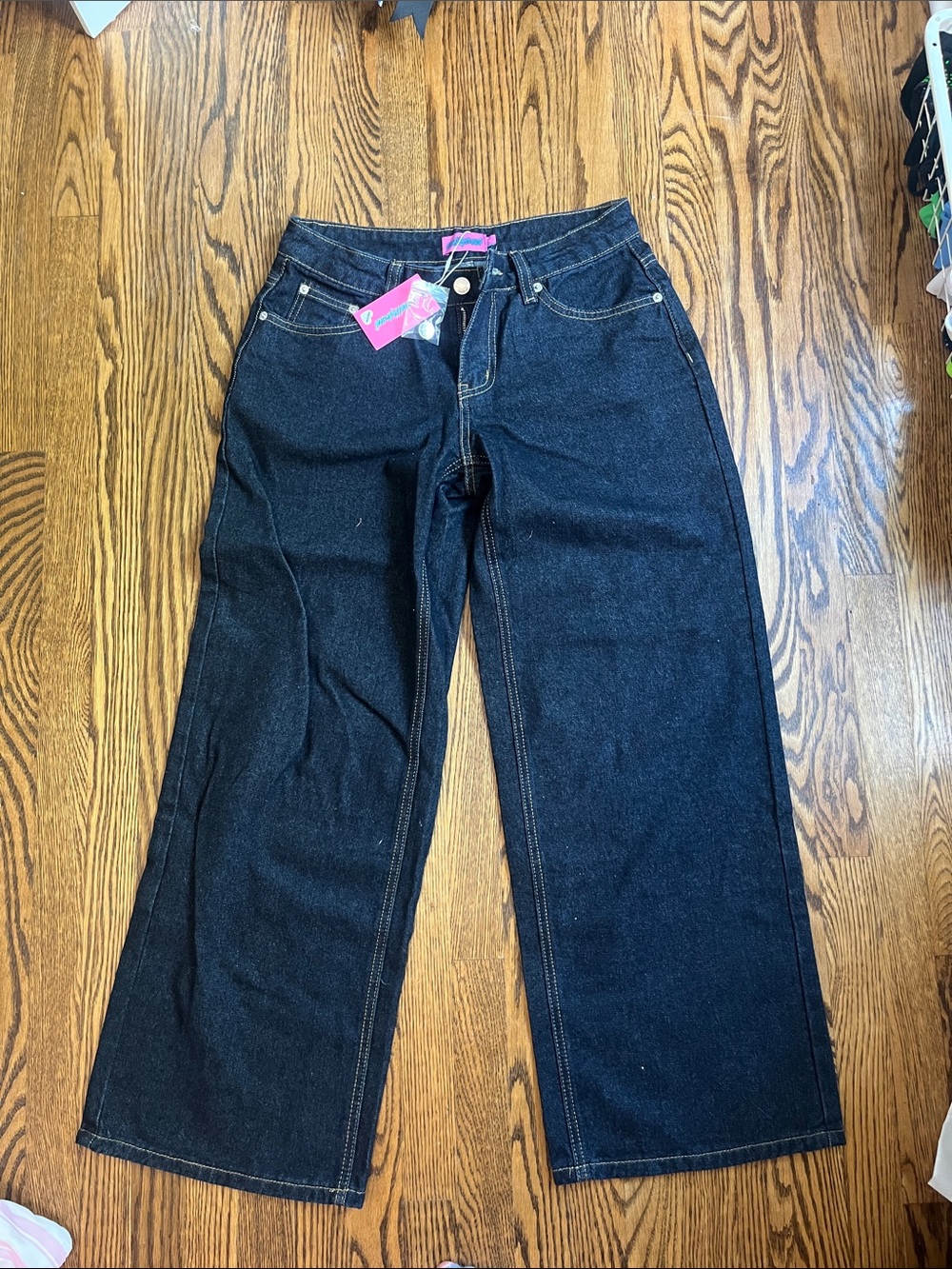 NWT Edikted dark blue, low waisted jeans